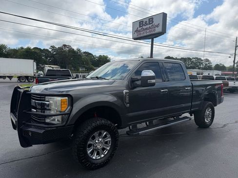 Used 2017 Ford F250 Lariat w/ Chrome Package AWD/4WD image 1