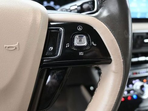 Used 2020 Lincoln Corsair FWD w/ Equipment Group 101A image 29