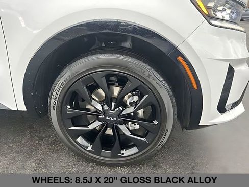 Used 2023 Kia Sorento SX FWD image 9