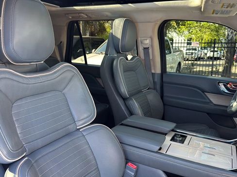 Used 2018 Lincoln Navigator Black Label w/ Cargo Package image 11
