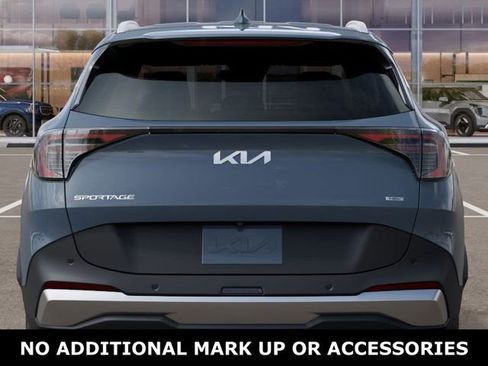 New 2026 Kia Sportage EX image 13