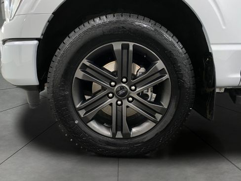 Used 2022 Ford F150 Lariat w/ Equipment Group 502A High AWD/4WD image 13