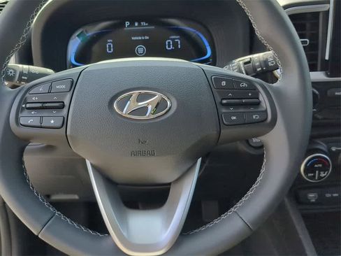 New 2026 Hyundai Venue SEL image 24
