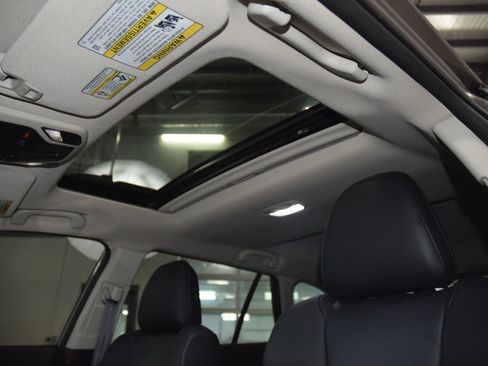 Used 2023 Subaru Outback Limited AWD/4WD image 44