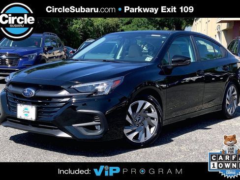 Certified 2025 Subaru Legacy Limited AWD/4WD image 1