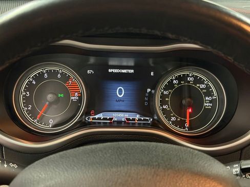 Used 2016 Jeep Cherokee Trailhawk w/ Comfort/Convenience Group image 42