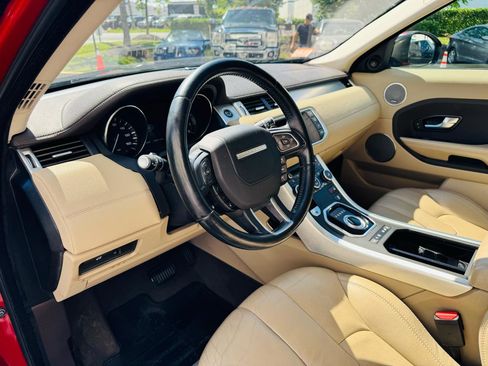 Used 2015 Land Rover Range Rover Evoque Pure Premium AWD/4WD image 31