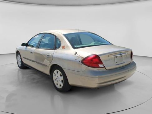 Used 2001 Ford Taurus LX FWD image 6