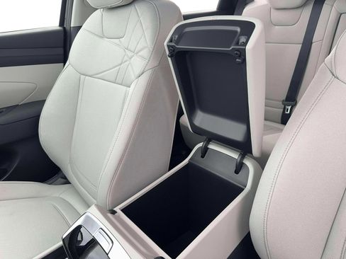 New 2026 Hyundai Tucson SE image 19