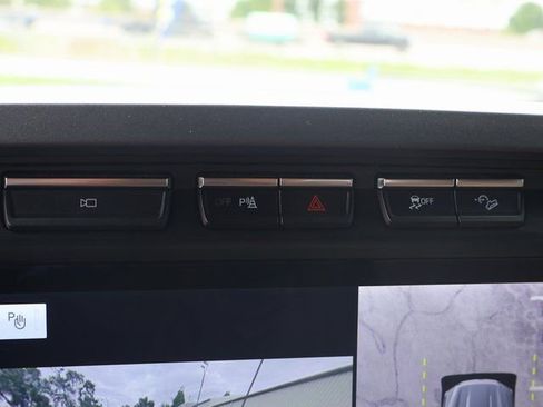 Used 2023 Ford F150 Lariat w/ Equipment Group 502A High AWD/4WD image 30