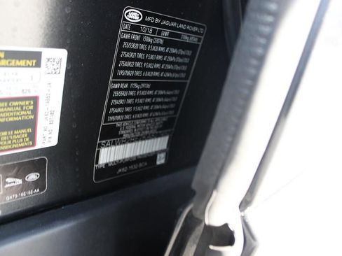 Used 2019 Land Rover Range Rover Sport Supercharged AWD/4WD image 40