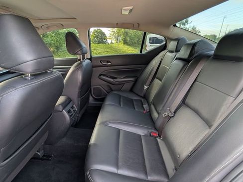 Used 2020 Nissan Altima 2.5 SL FWD image 31