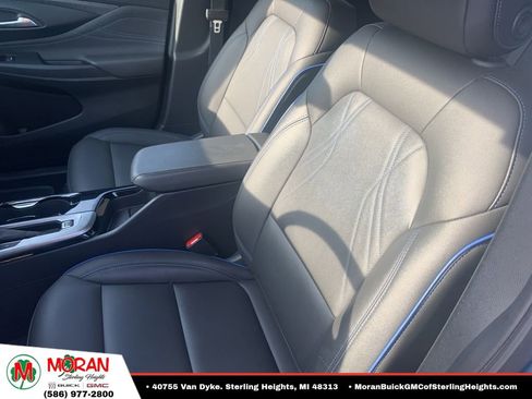 Used 2024 Buick Envista Sport Touring w/ Convenience I Package FWD image 8