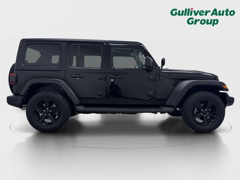 Used 2022 Jeep Wrangler Unlimited Sport AWD/4WD image 10