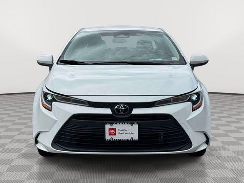 Used 2023 Toyota Corolla LE FWD image 2