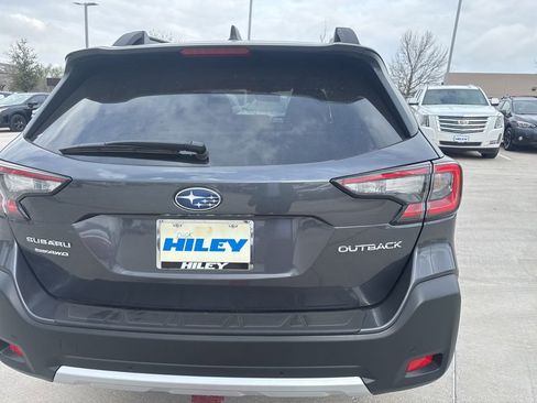 Used 2025 Subaru Outback Limited image 6