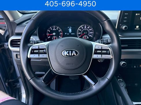 Used 2021 Kia Telluride S AWD/4WD image 15