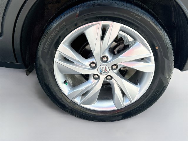 Used 2025 Buick Encore GX Preferred FWD image 29