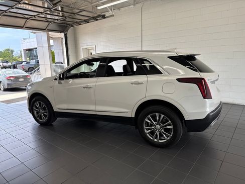 Used 2021 Cadillac XT5 Premium Luxury FWD image 5