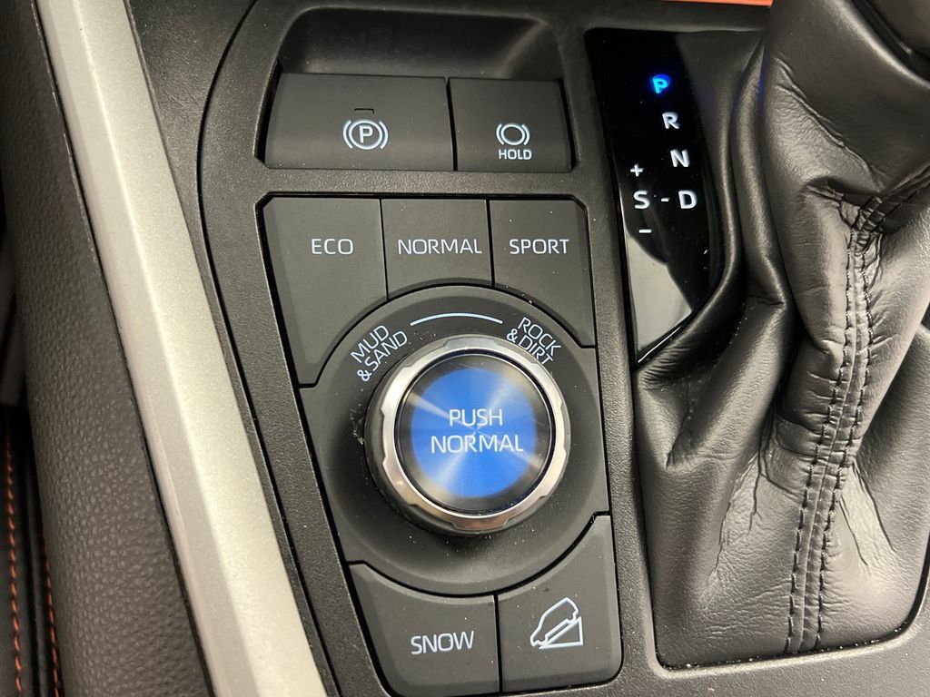 Used 2024 Toyota RAV4 Adventure AWD/4WD image 51
