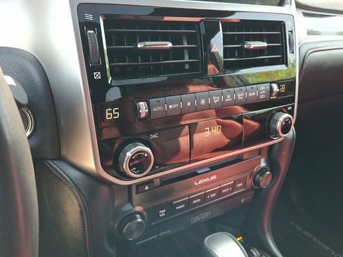Certified 2023 Lexus GX 460 Premium w/ Accessory Package AWD/4WD image 17