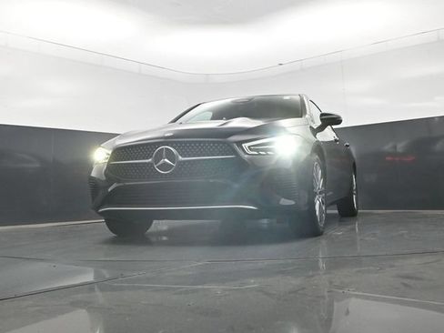 Used 2025 Mercedes-Benz CLA 250 image 26