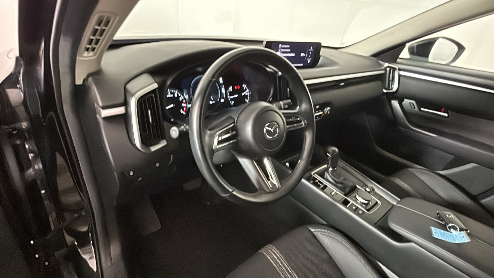 Used 2025 MAZDA CX-50 AWD 2.5 S w/ Preferred Package image 16