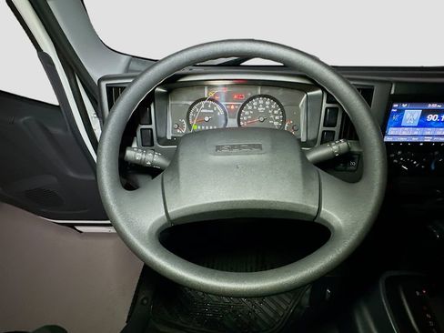 New 2026 Isuzu NPR RWD image 7