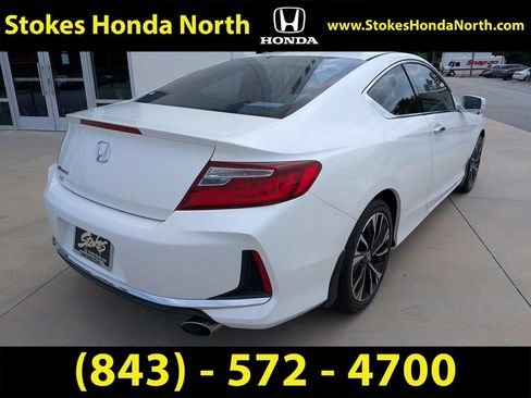 Certified 2017 Honda Accord EX-L image 4