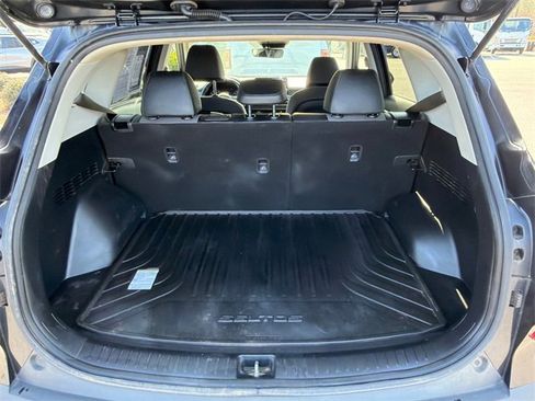 Used 2021 Kia Seltos S image 18