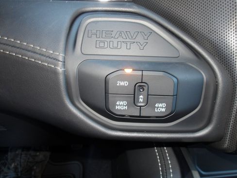 New 2026 RAM 2500 Limited image 23