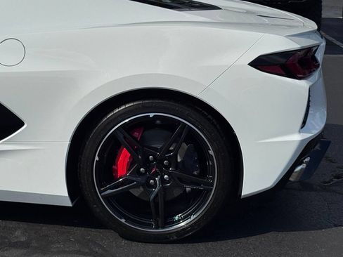 Used 2020 Chevrolet Corvette Stingray Preferred Cpe w/ 2LT Preferred Equipment Group RWD image 39