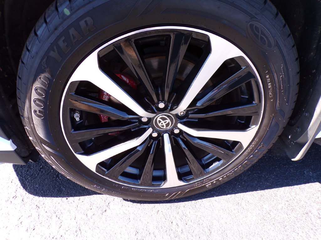 Used 2021 Toyota Highlander XSE AWD/4WD image 4