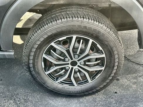 Used 2016 Ford Transit 350 XLT image 33