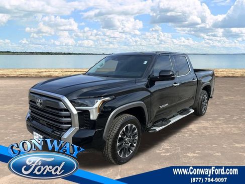 Used 2023 Toyota Tundra Limited w/ Power Package image 11