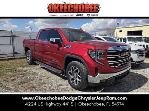 Used 2023 GMC Sierra 1500 SLT w/ SLT Premium Plus Package image 1