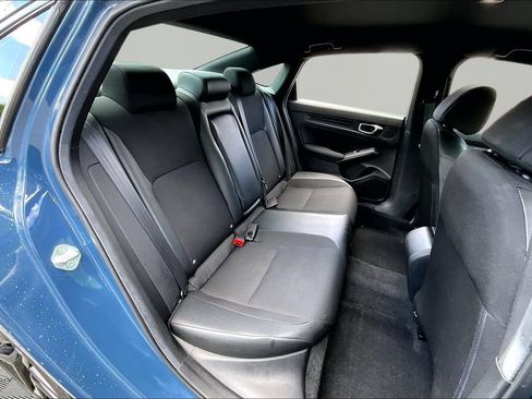 Used 2025 Honda Civic Sport image 19