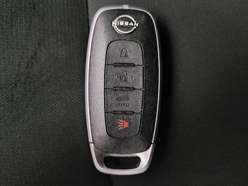 Used 2024 Nissan Sentra S image 32