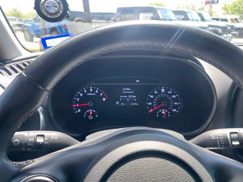 Used 2021 Kia Soul GT-Line FWD image 8
