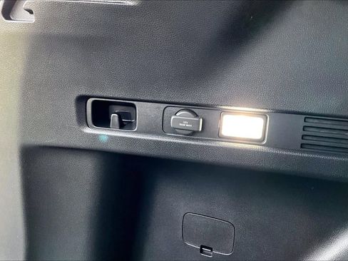 Used 2025 Honda CR-V EX-L image 31