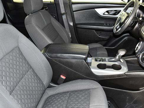 Used 2021 Chevrolet Blazer LT FWD image 41