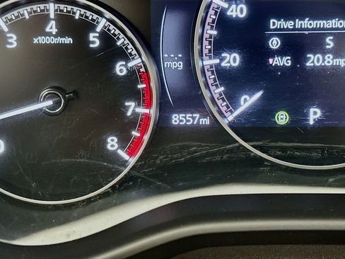 Certified 2025 MAZDA MAZDA3 Hatchback w/Premium Plus Pkg AWD/4WD image 12