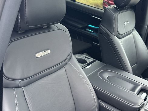 New 2025 Ford Expedition Platinum w/ Stealth Performance Package image 13