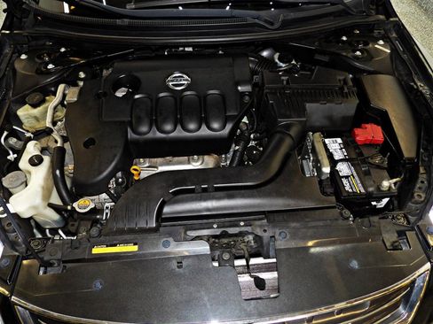 Used 2012 Nissan Altima 2.5 FWD image 21