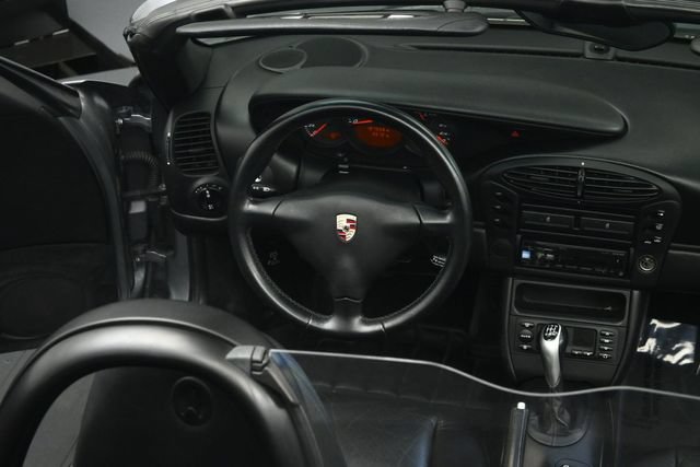 Used 2002 Porsche Boxster RWD image 36