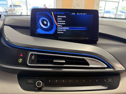 Used 2014 BMW i8 AWD/4WD image 16