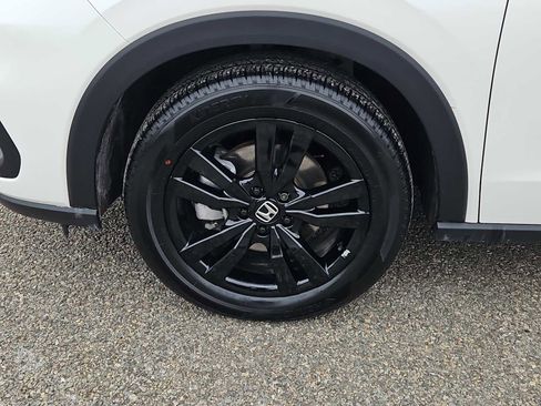 Certified 2026 Honda HR-V Sport image 7