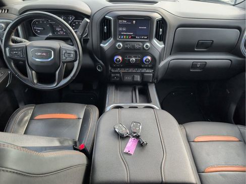Used 2023 GMC Sierra 2500 AT4 w/ AT4 Preferred Package AWD/4WD image 29