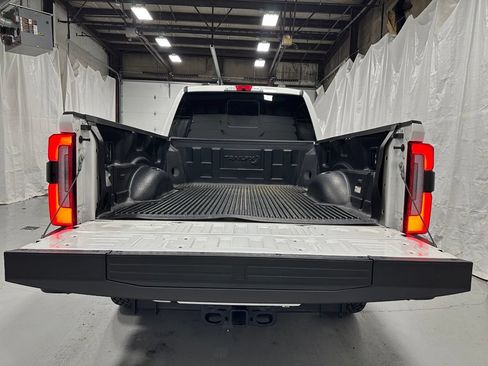 Used 2026 Ford F250 Platinum AWD/4WD image 49