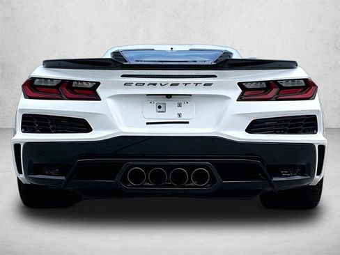 Used 2025 Chevrolet Corvette Z06 RWD image 4